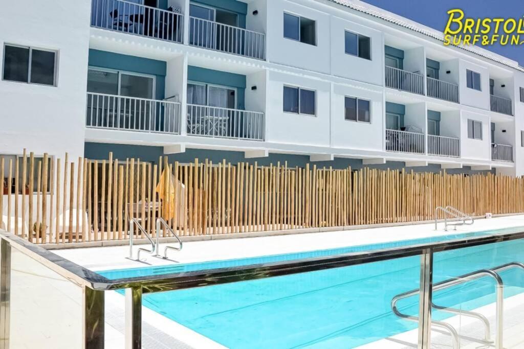 B-Rent Bristol Beach Surf & Fun Corralejo Extérieur photo